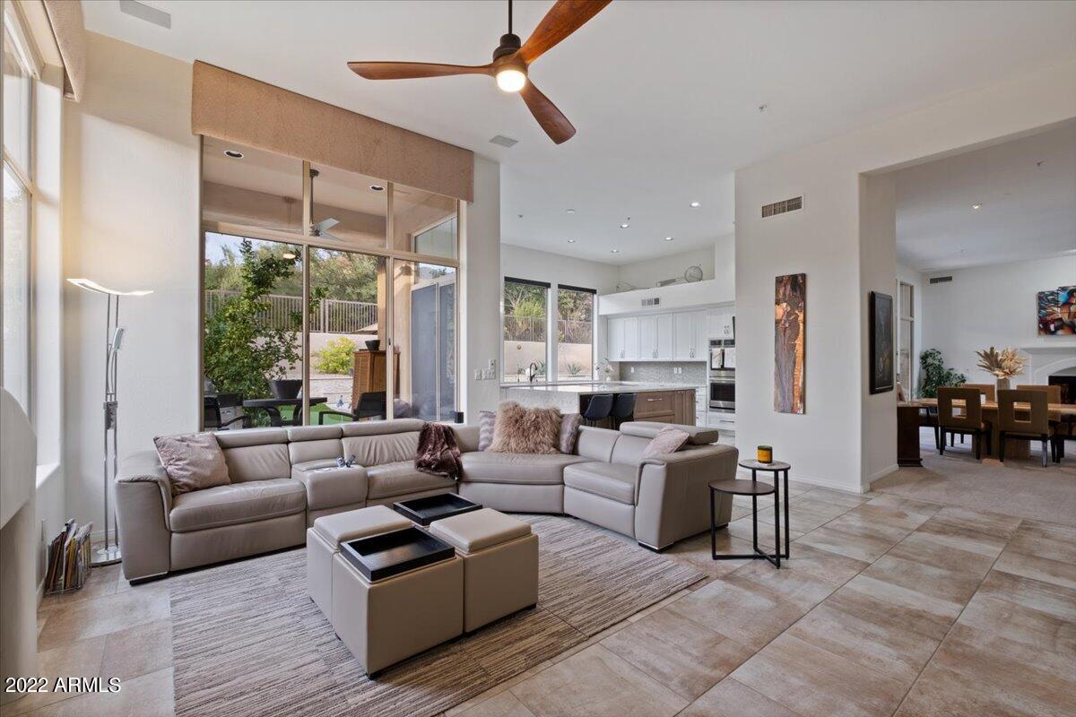 13646 East Wethersfield Road Scottsdale, AZ 85259 - Photo 4 of 44 Family Room