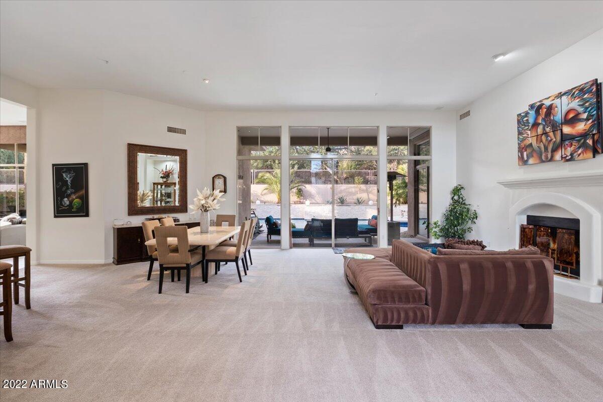 13646 East Wethersfield Road Scottsdale, AZ 85259 - Photo 10 of 44 Dining/Living Room