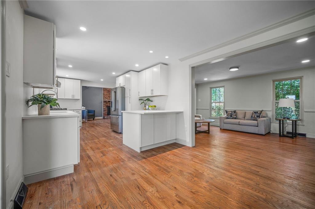 1202 Oakridge Road McDonald, PA 15057 - Photo 7 of 48 Gallery Image 7