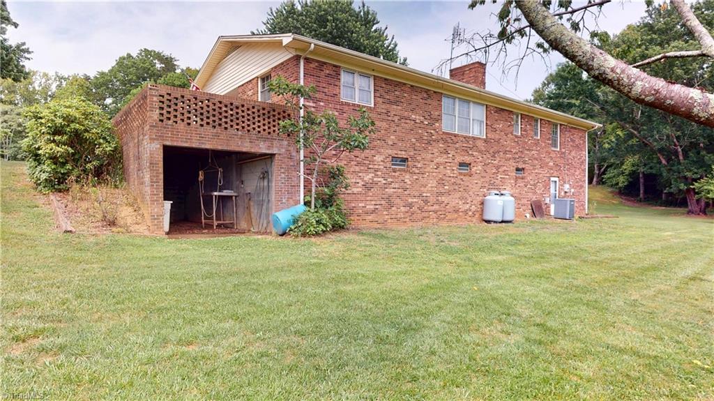 975 Cox Ridge Road Claudville, VA 24076 - Photo 34 of 50