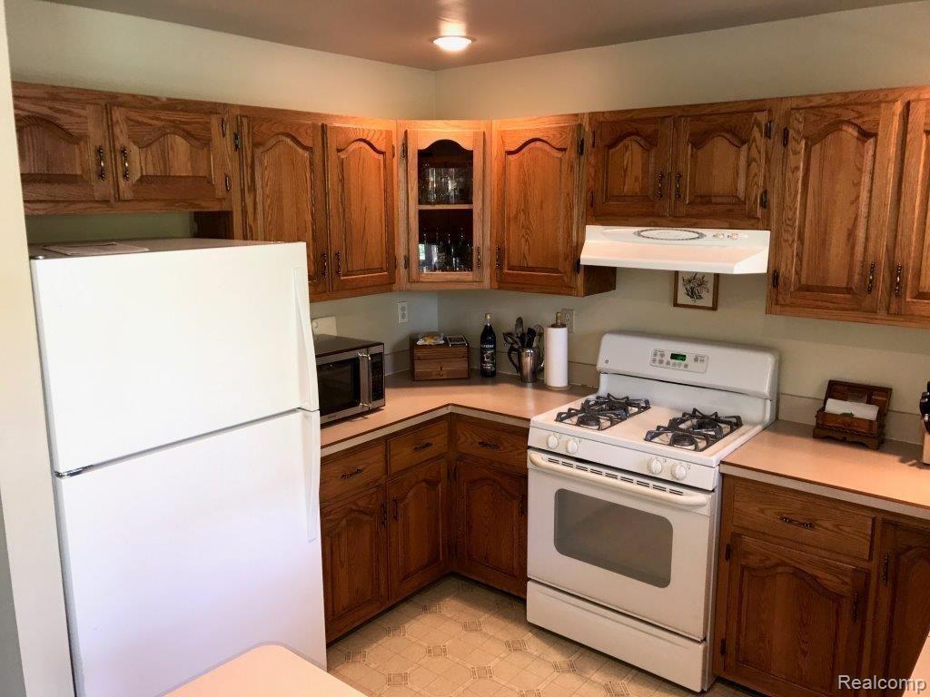 7313 North Lapeer Road Fostoria, MI 48435 - Photo 17 of 34 E726002D-0728-4913-BE04-D80146276F40.JPG