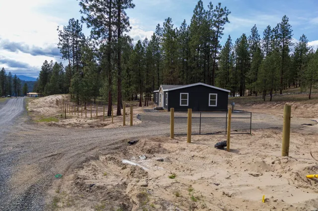$300,000 | 1330 Sommer Way, Kettle Falls, WA 99141