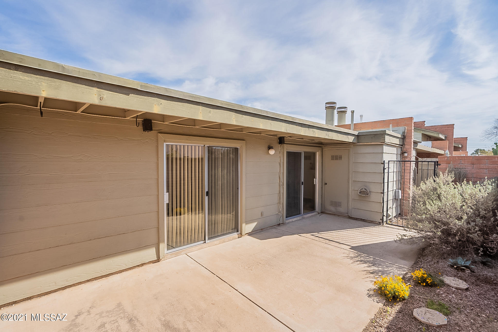 4304 East Presidio Road Tucson, AZ 85712 - Photo 8 of 38