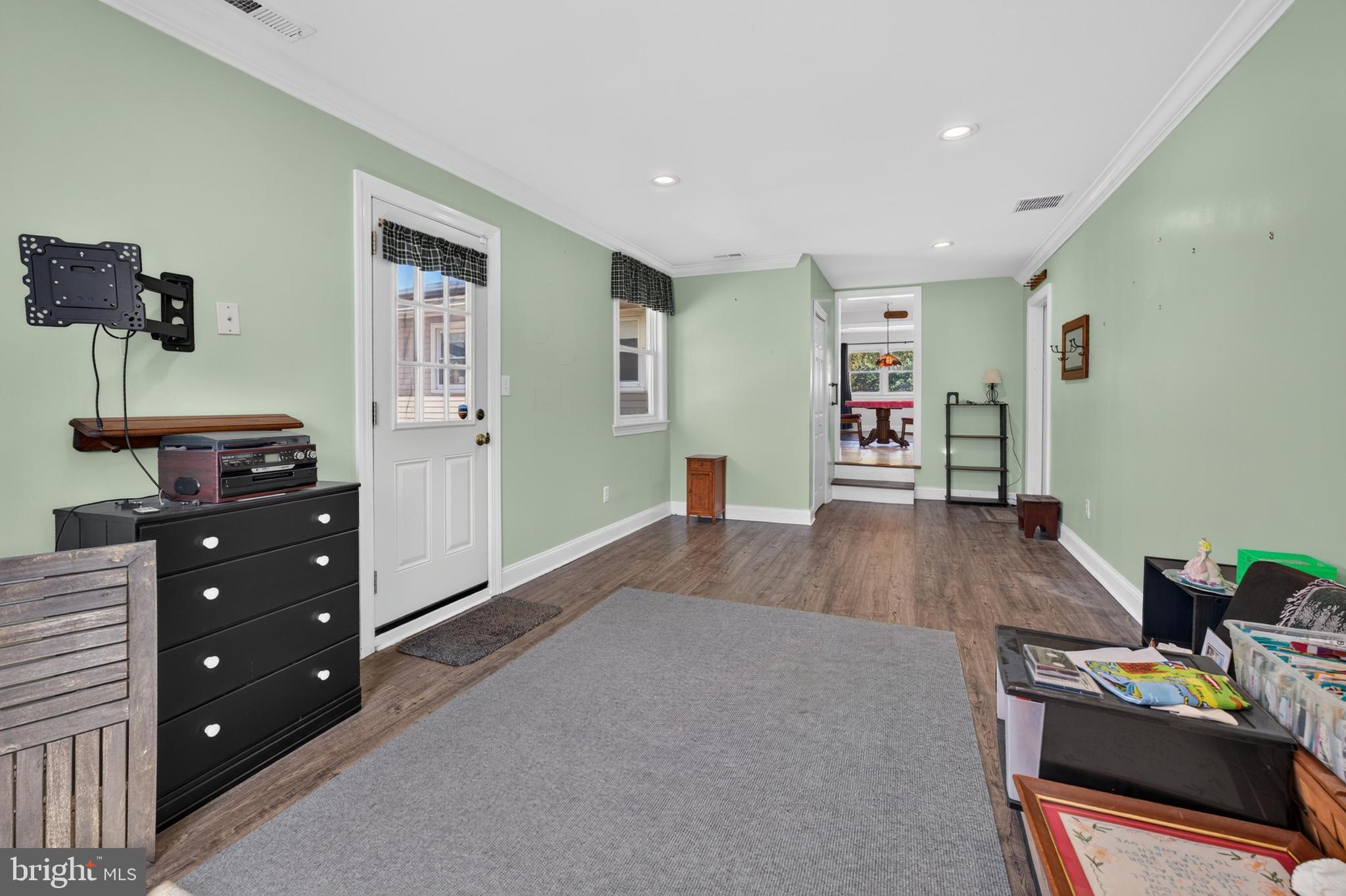 419 Hickory Lane Mount Laurel, NJ 08054 - Photo 11 of 21 Family Room
