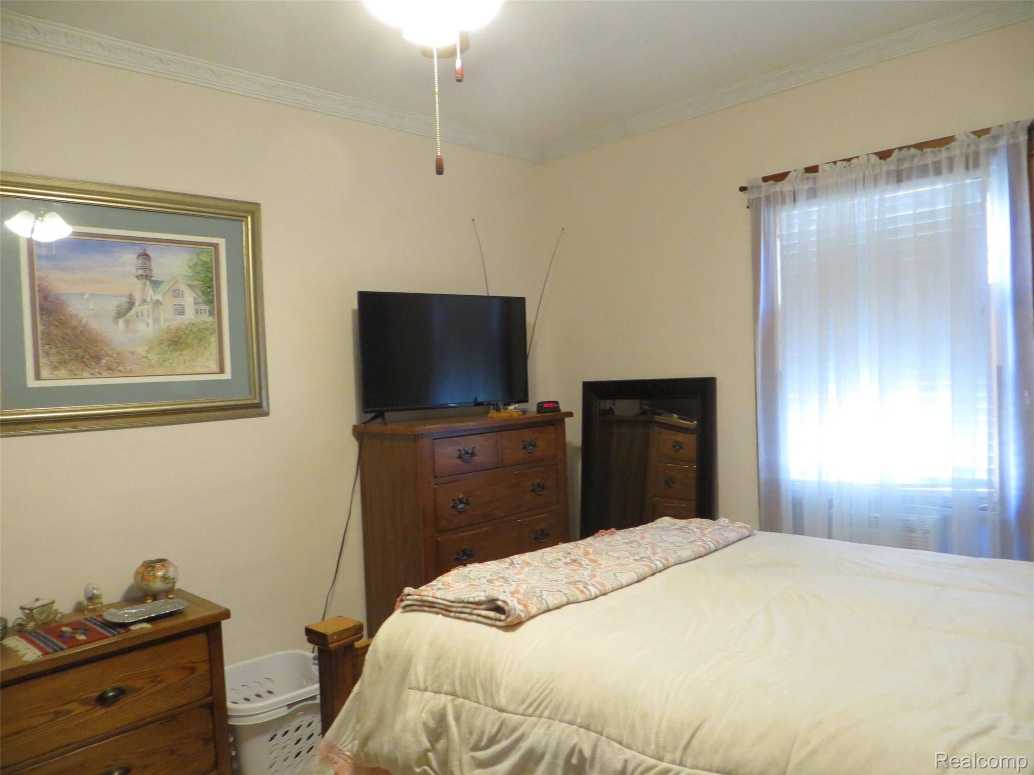 217 East Sebewaing Street Sebewaing, MI 48759 - Photo 21 of 43 21.JPG
