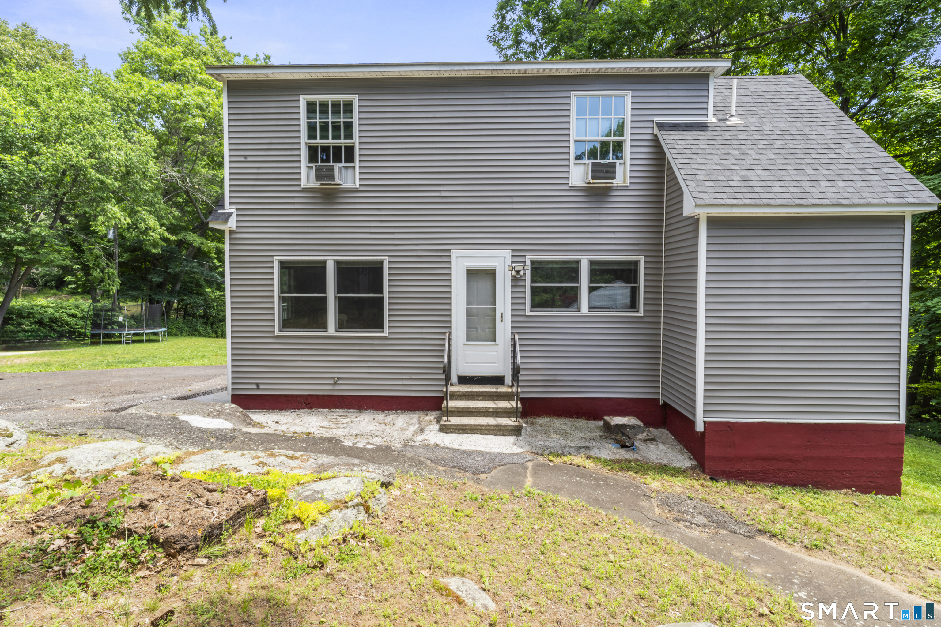 143 Nashville Road Bethel, CT 06801 - Photo 2 of 35