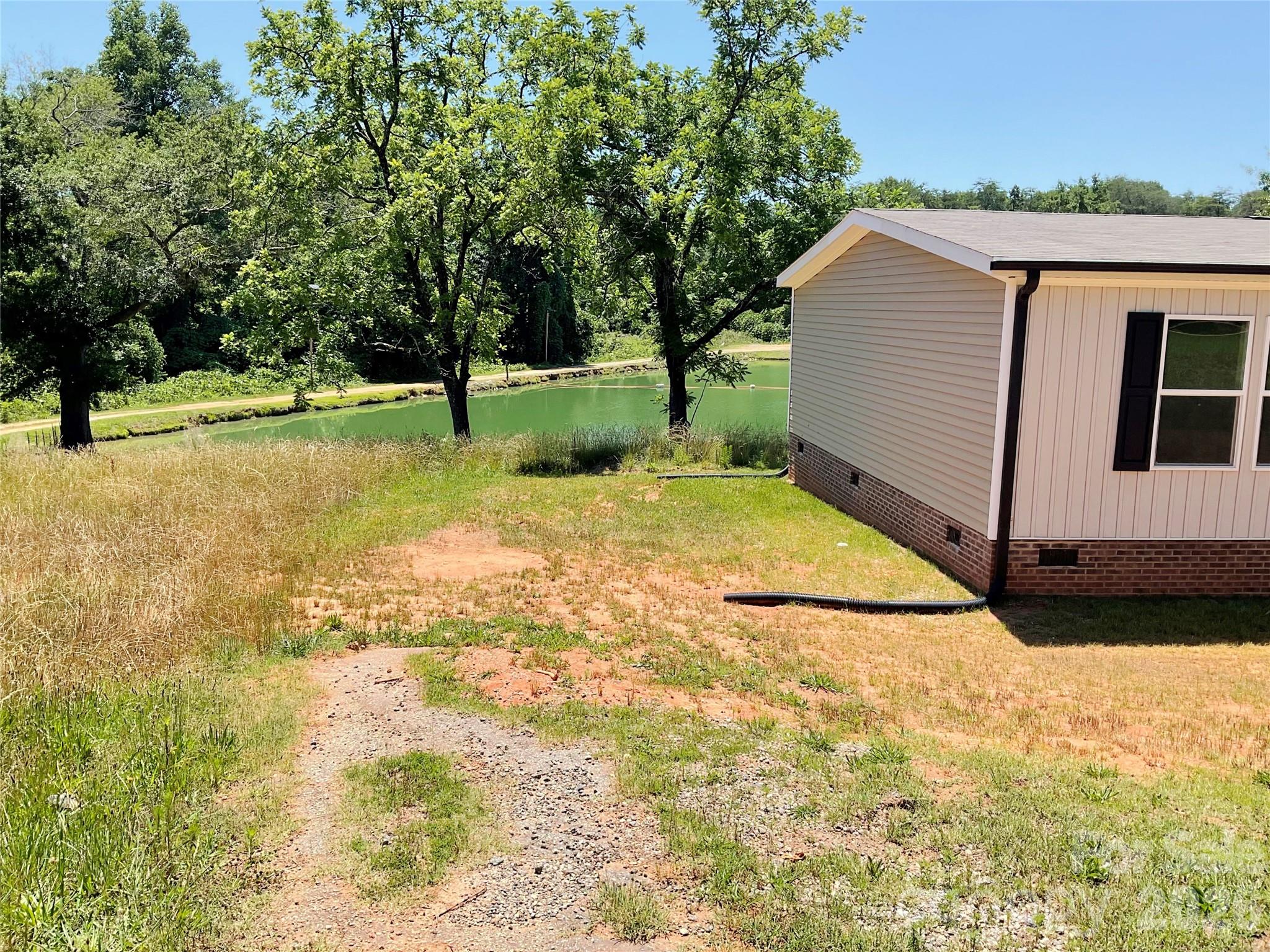 2226 Harris Henrietta Road Mooresboro, NC 28114 - Photo 32 of 34