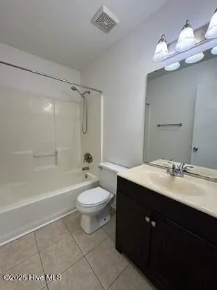 $1,425 | 3016 East Windgate Court, Jacksonville, NC 28546