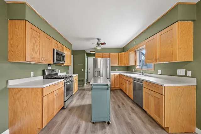 $359,900 | 211 Hancock Road, Pittsfield, MA 01201