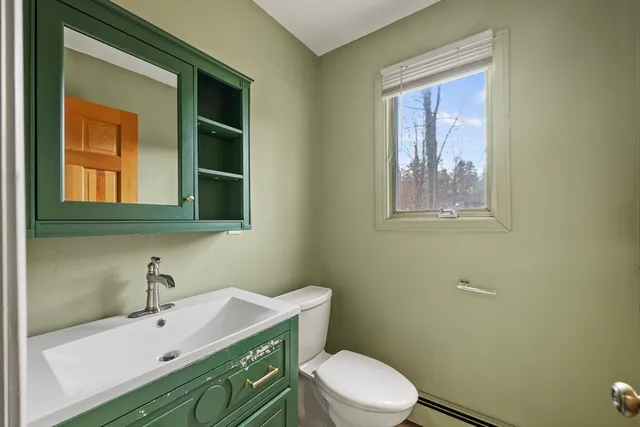 $359,900 | 211 Hancock Road, Pittsfield, MA 01201