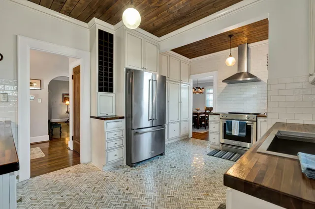 $475,000 | 1200 South Crest Road, Rossville, GA 30741