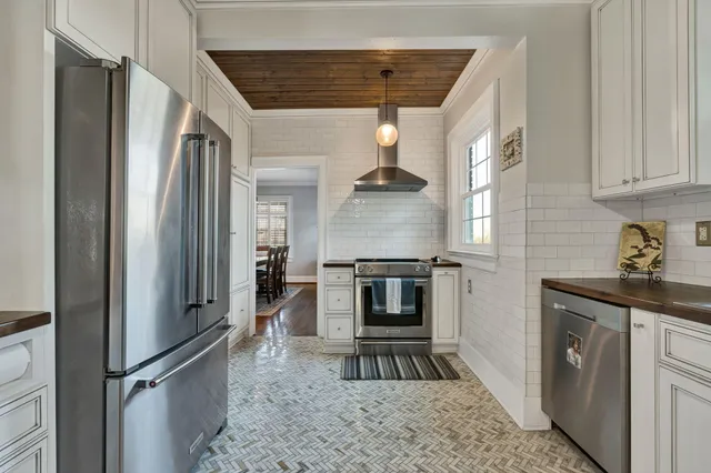 $475,000 | 1200 South Crest Road, Rossville, GA 30741