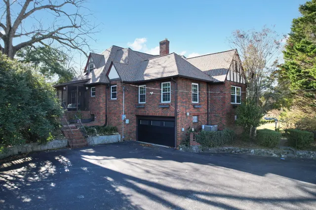 $475,000 | 1200 South Crest Road, Rossville, GA 30741