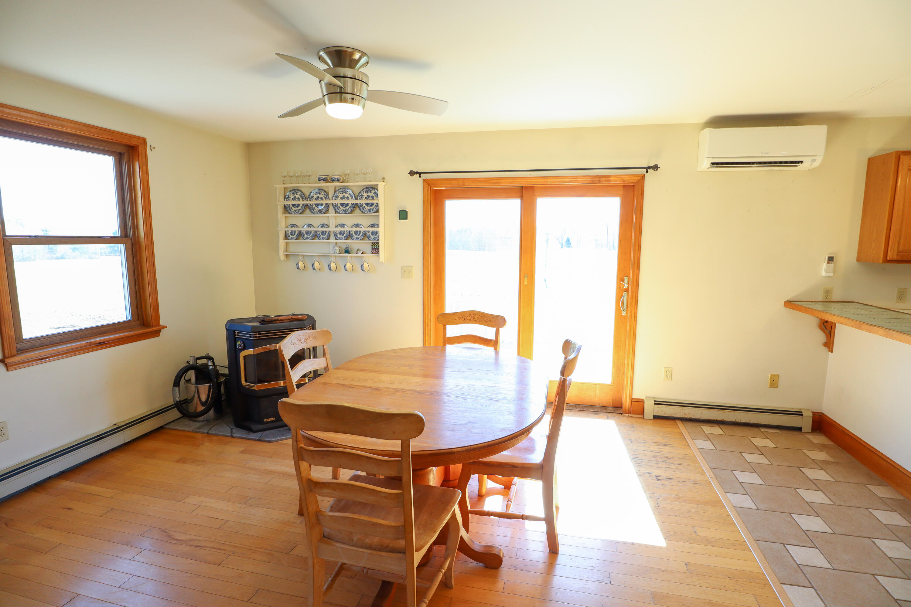 18 Files Road Gorham, ME 04038 - Photo 10 of 47 IMG_6756
