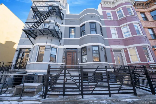 $1,799,000 | 534 Kosciuszko Street | Bedford-Stuyvesant