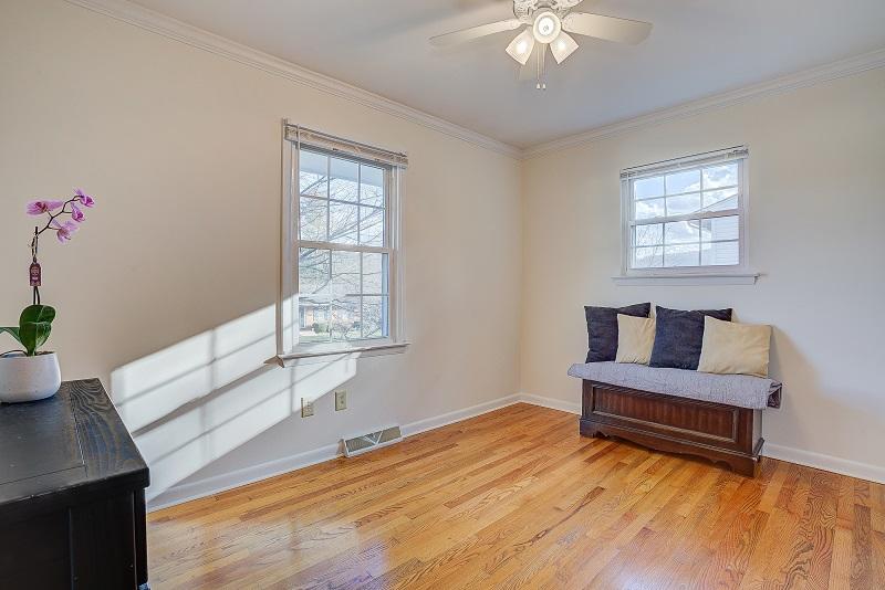 3911 Meadowlark Road Roanoke, VA 24018 - Photo 15 of 23 39