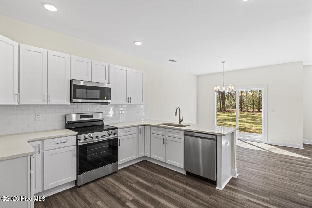 2024 Page Road Burgaw, NC 28425 - Photo 3 of 38 425A8117