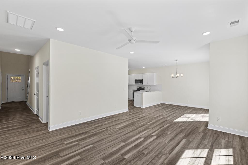 2024 Page Road Burgaw, NC 28425 - Photo 6 of 38 425A8102