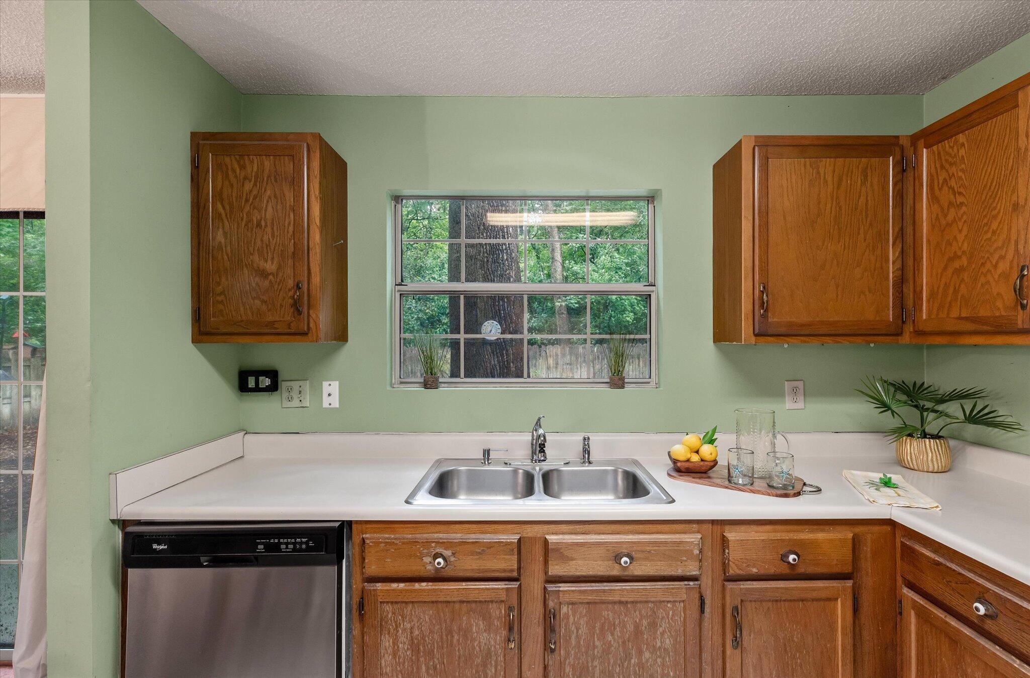 1263 Llewellyn Road Mount Pleasant, SC 29464 - Photo 13 of 21 17-1263 Llewellyn_i_Lowcountry_Exposure-