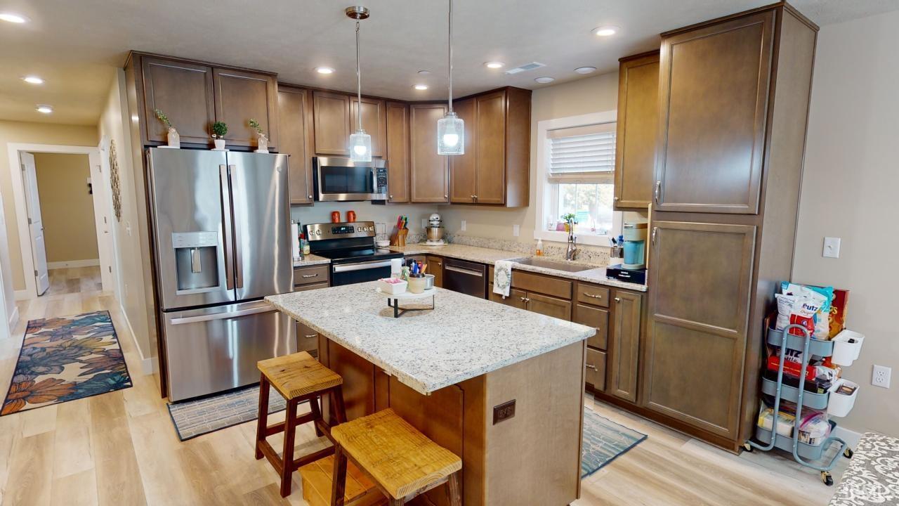 907 Reyling Drive, Unit 4 Jasper, IN 47546 - Photo 2 of 26