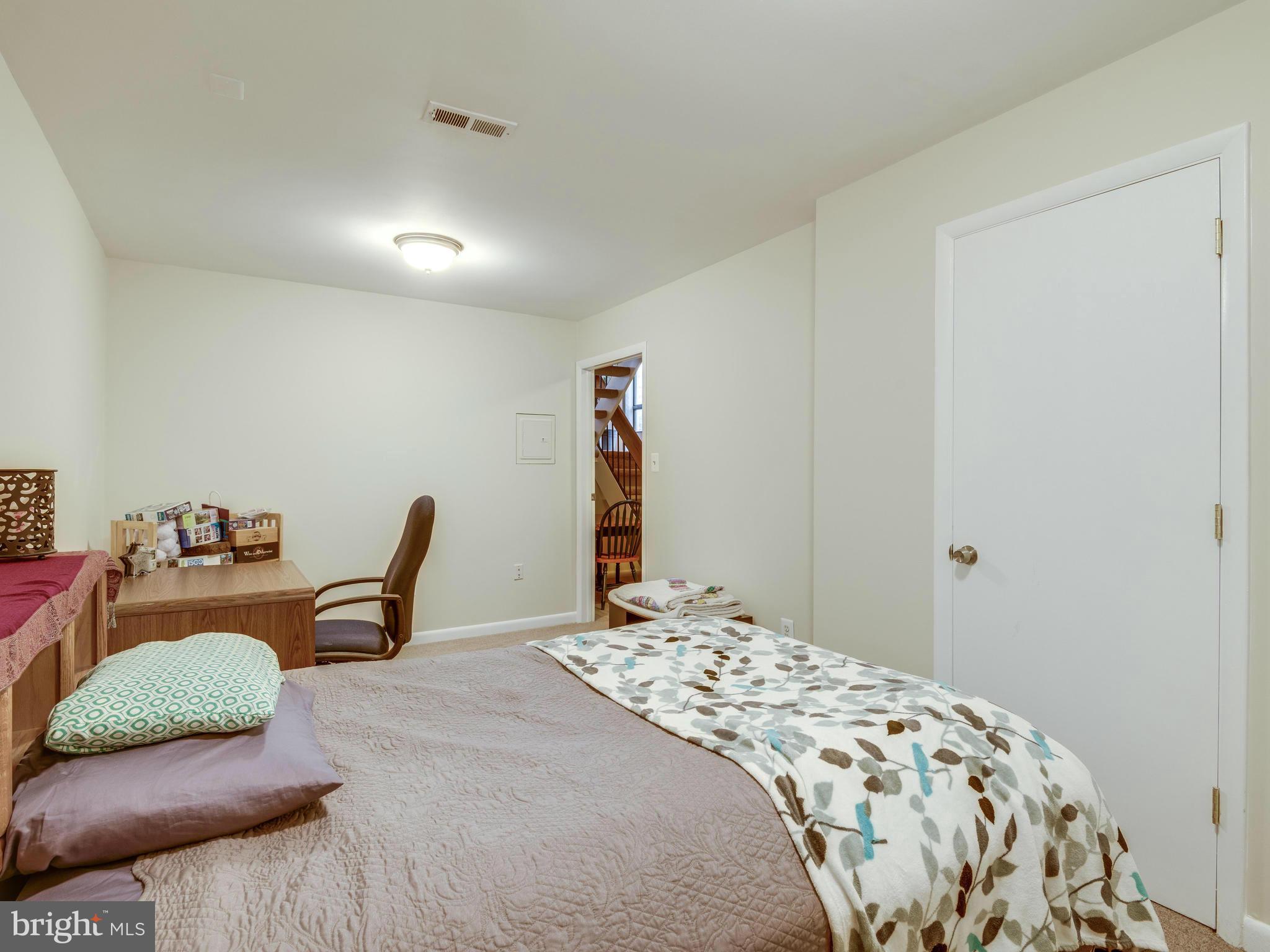 11628 Newbridge Court Reston, VA 20191 - Photo 19 of 30 Bedroom