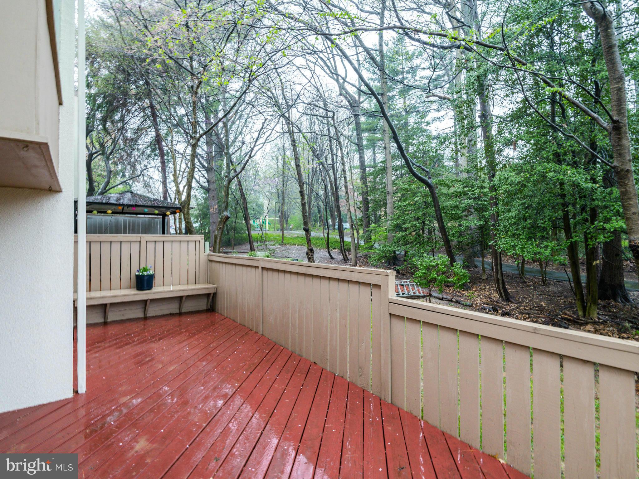 11628 Newbridge Court Reston, VA 20191 - Photo 5 of 30 Exterior (Rear)