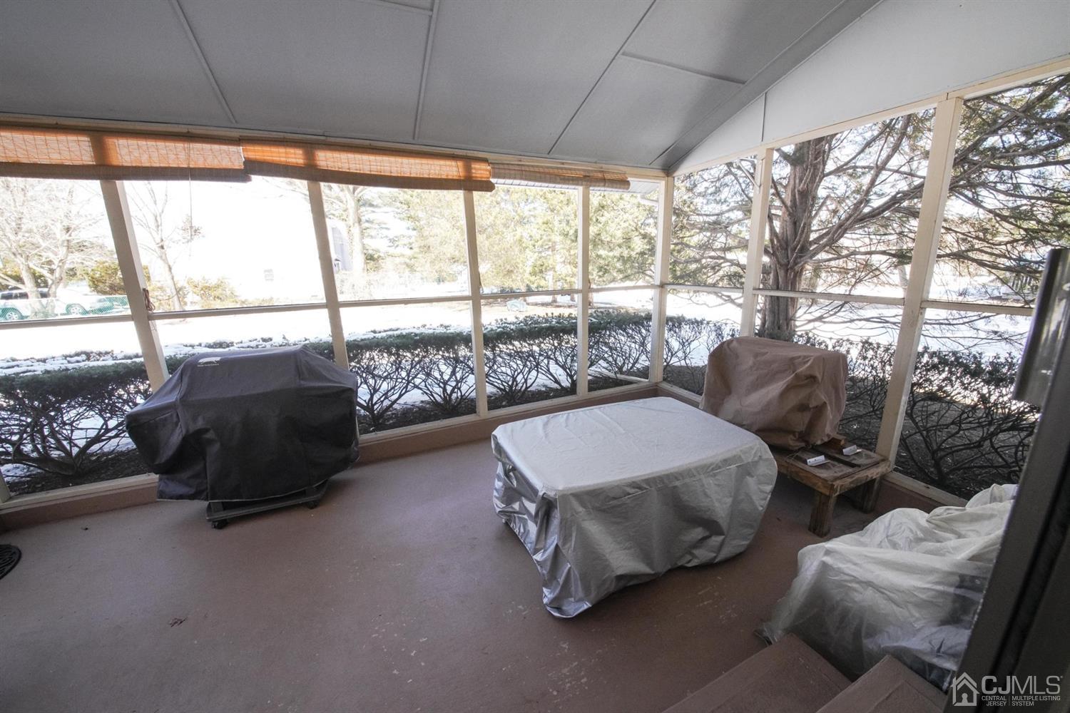 7 Markus Drive Kendall Park, NJ 08824 - Photo 40 of 47 a living room with furniture and a large window