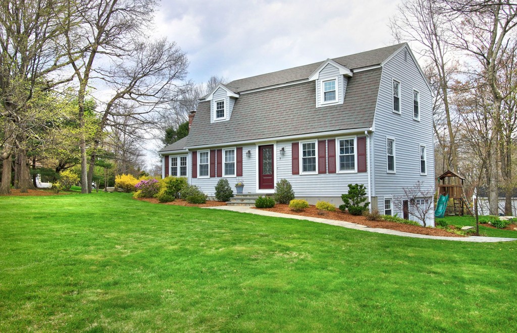 7 Hazel Road Hopkinton, MA 01748 - Photo 27 of 30 Gallery Image 27