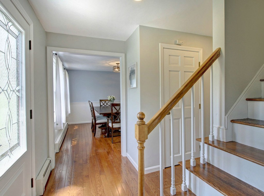 7 Hazel Road Hopkinton, MA 01748 - Photo 3 of 30 Gallery Image 3