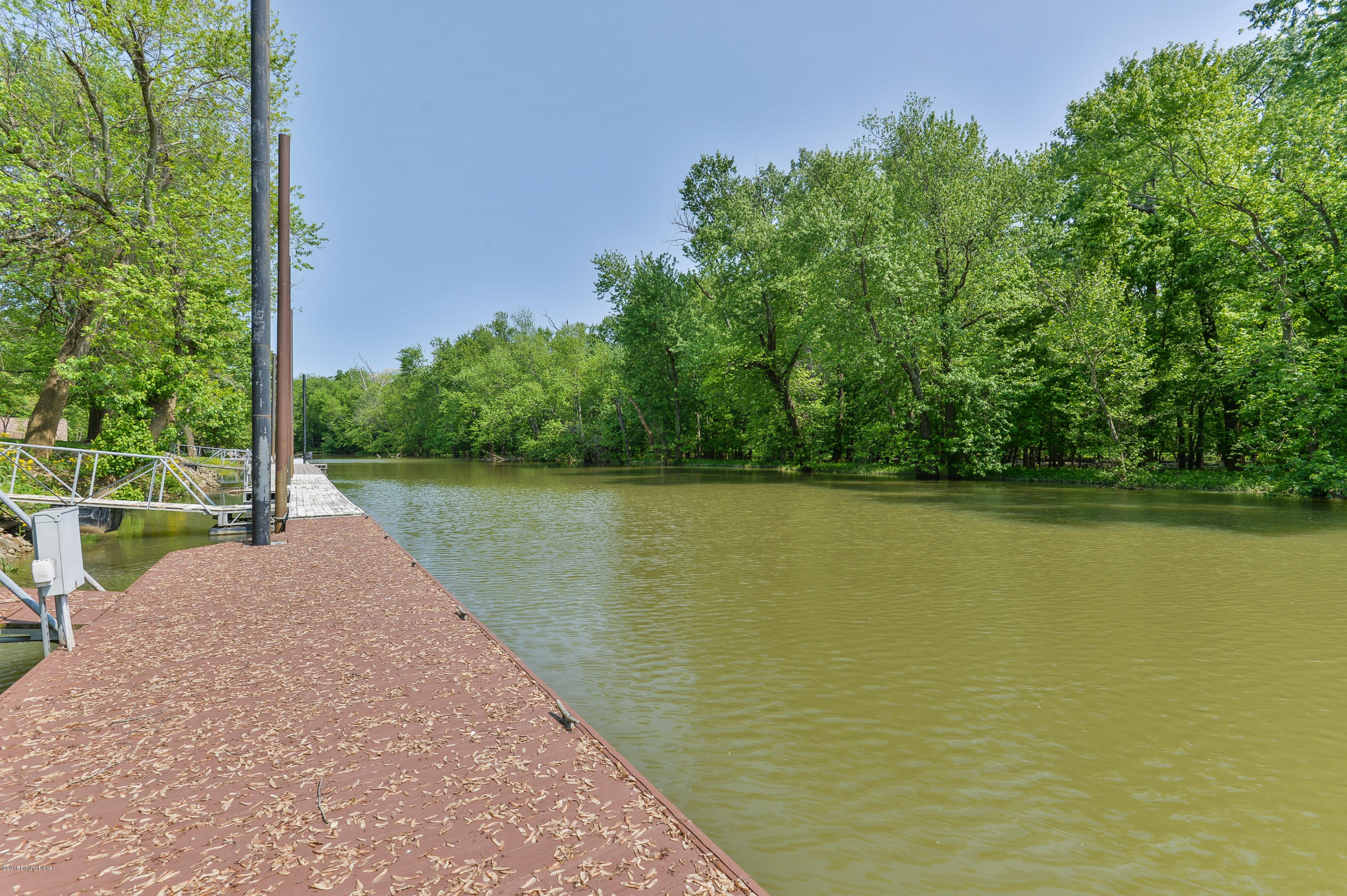 5401 River Creek Court Prospect, KY 40059 - Photo 40 of 50 62 LSIR 20160506