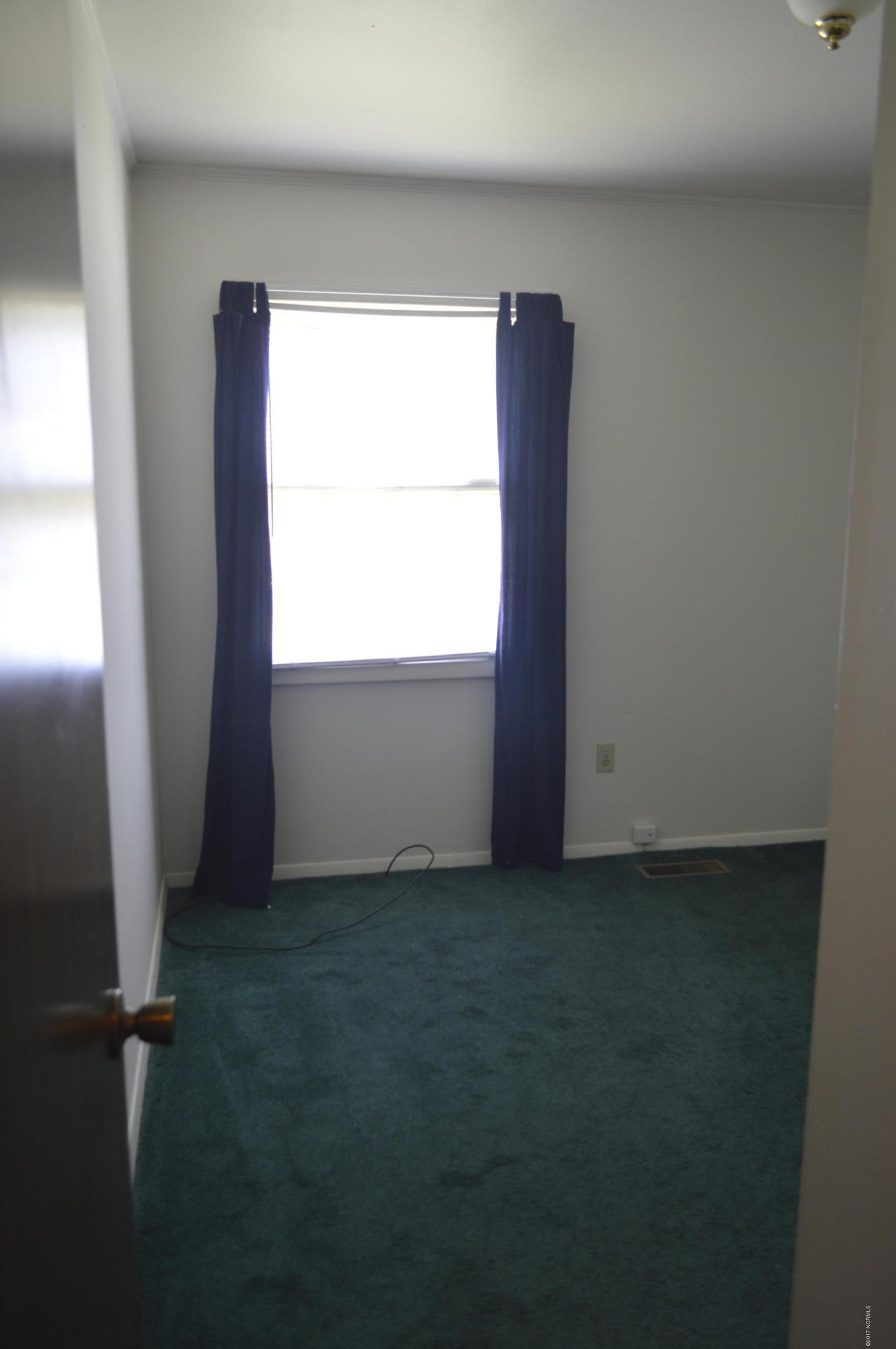 317 Cardinal Road Jacksonville, NC 28546 - Photo 14 of 35 _DSC0217