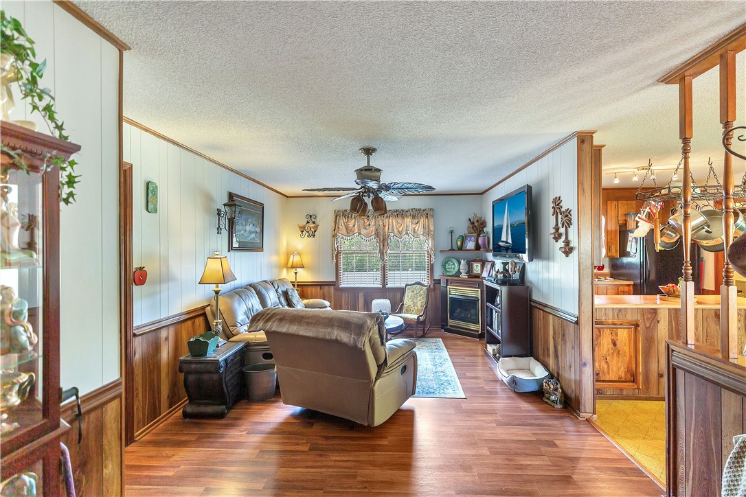 303 Meadow Drive Seneca, SC 29678 - Photo 6 of 31