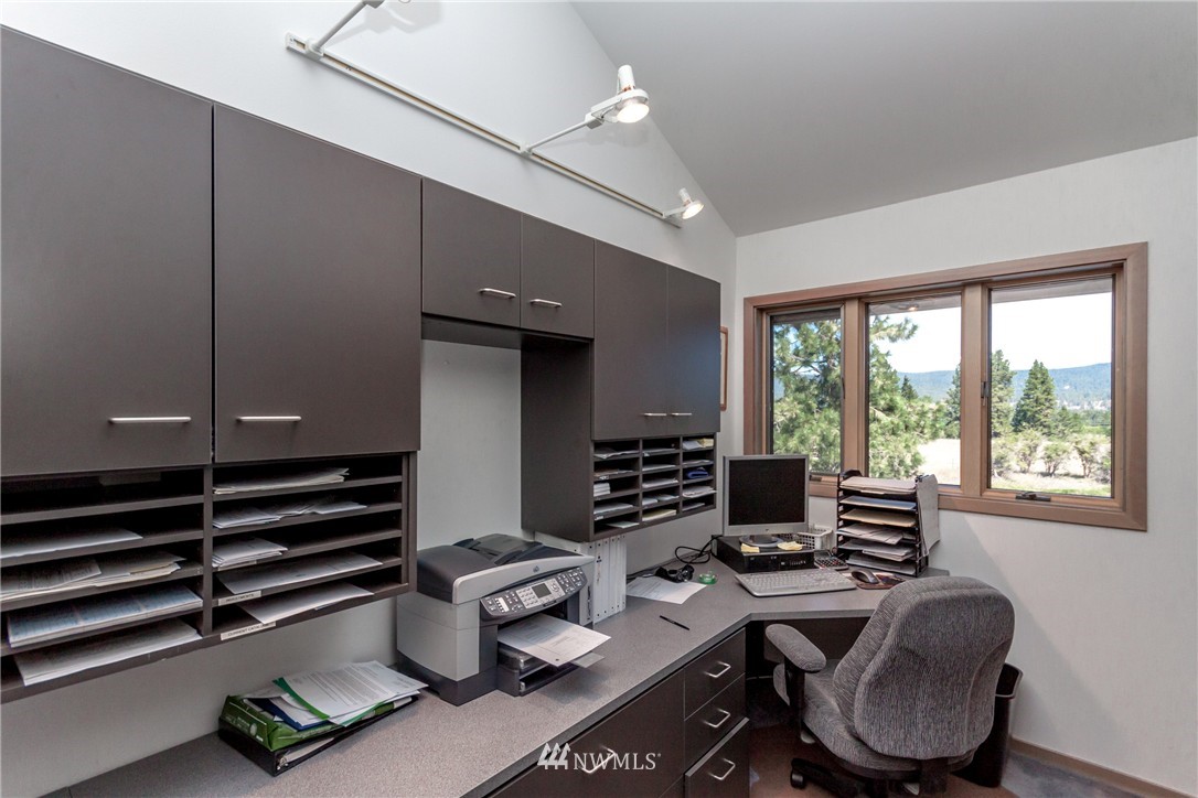 671 Hawk Haven Road Cle Elum, WA 98922 - Photo 19 of 25 Gallery Image 19