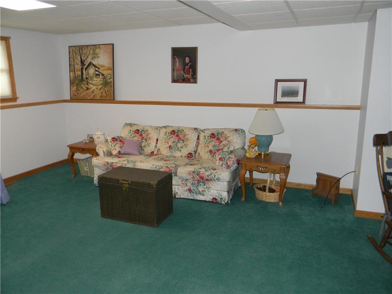 3183 Mercer Road New Castle, PA 16105 - Photo 14 of 25 Gallery Image 14