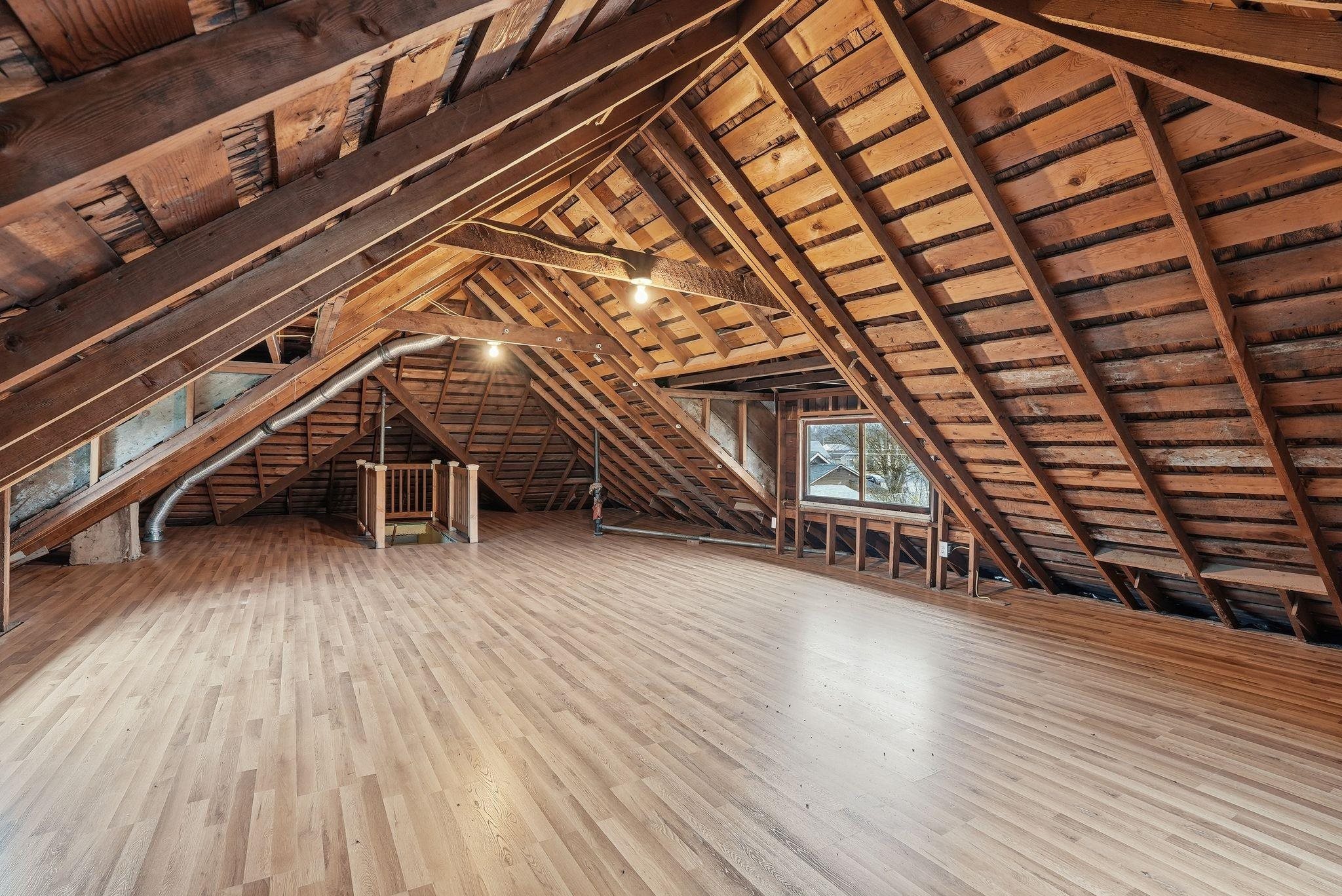 4917 North Post Street Spokane, WA 99205 - Photo 13 of 27