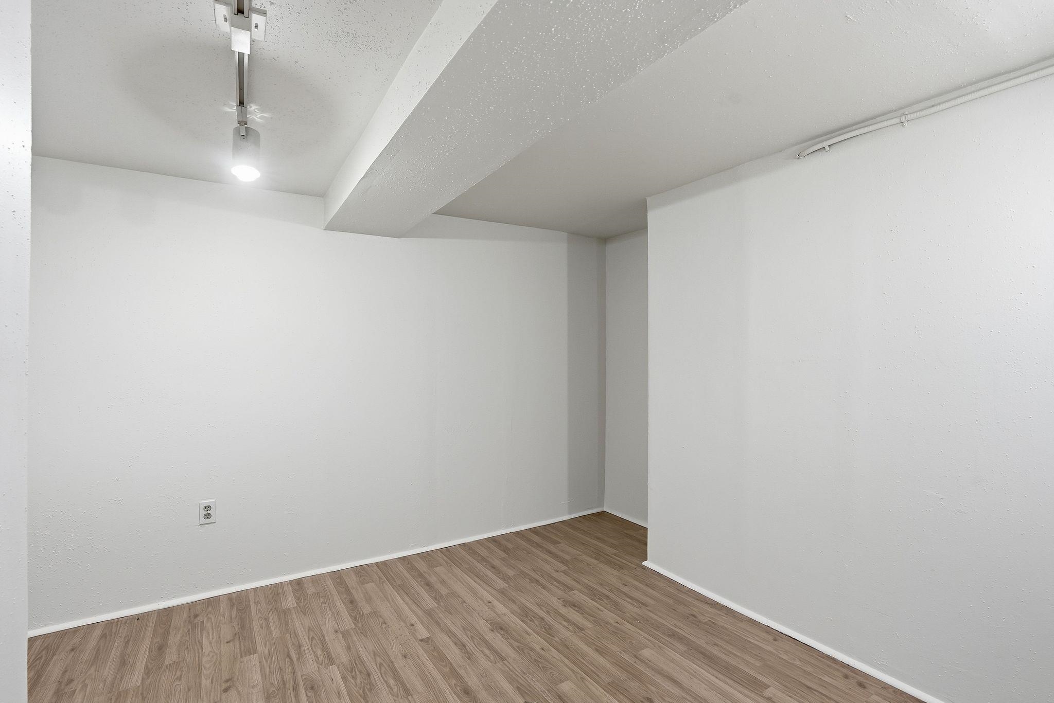 4917 North Post Street Spokane, WA 99205 - Photo 18 of 27