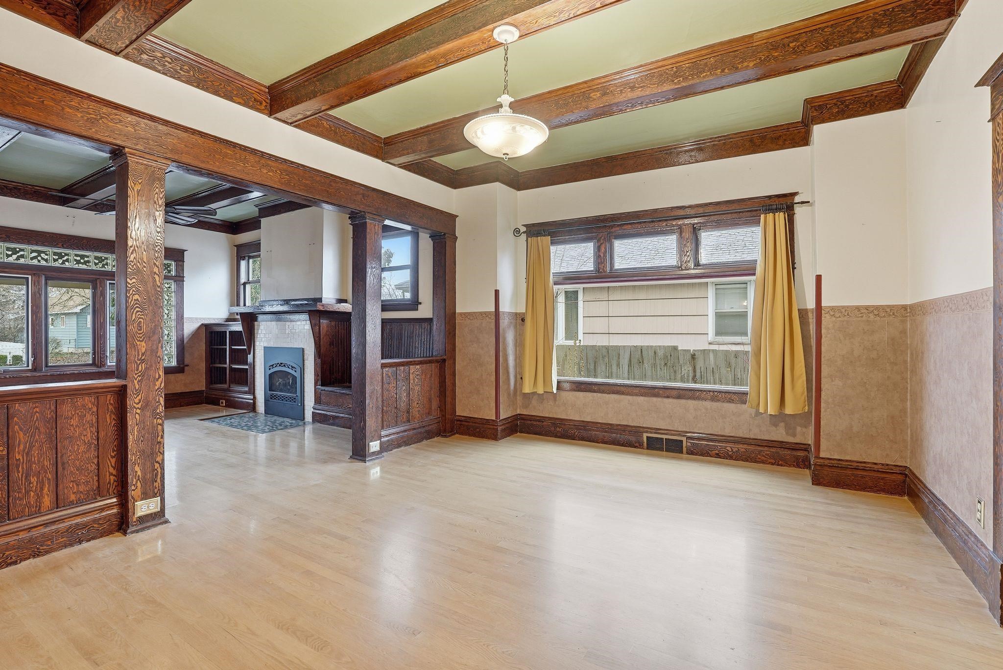 4917 North Post Street Spokane, WA 99205 - Photo 3 of 27