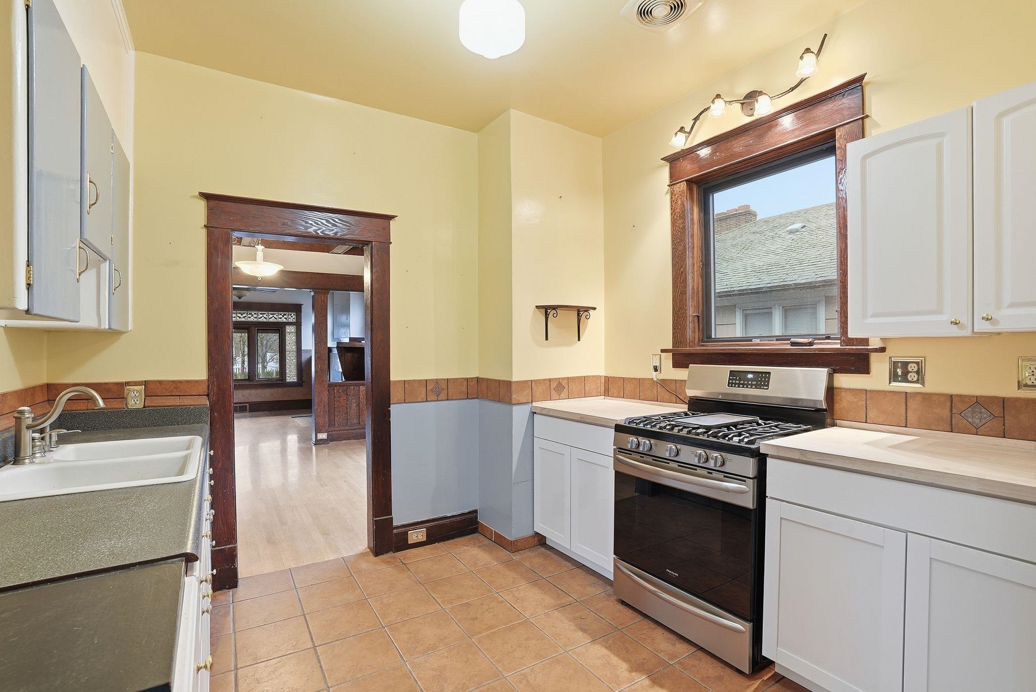 4917 North Post Street Spokane, WA 99205 - Photo 5 of 27