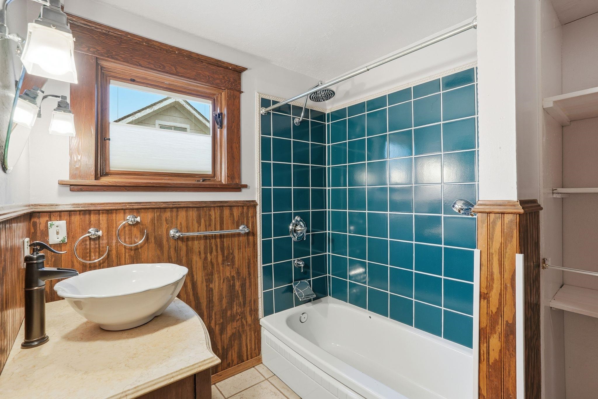 4917 North Post Street Spokane, WA 99205 - Photo 8 of 27