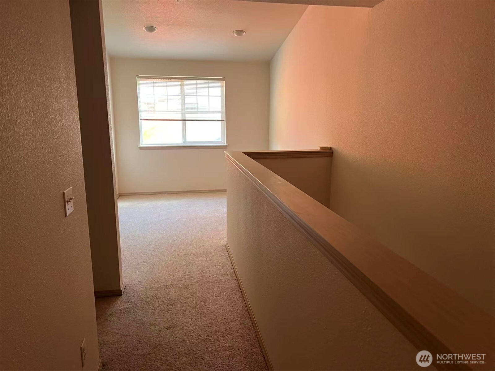 1160 Monroe Avenue Northeast, Unit D2 Renton, WA 98056 - Photo 14 of 16 a view of empty room with window