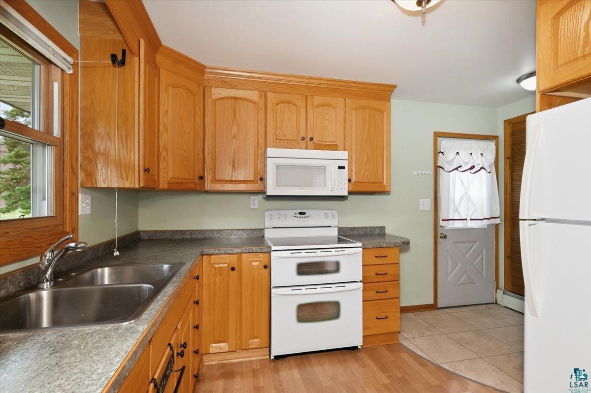 4331 East 3rd Street Superior, WI 54880 - Photo 2 of 32 Gallery Image 2