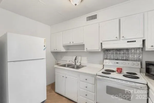 $1,295 | 918 McAlway Road, Unit B, Charlotte, NC 28211