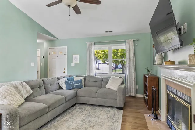 $315,000 | 11267 Harrington Lane, Fishers, IN 46038