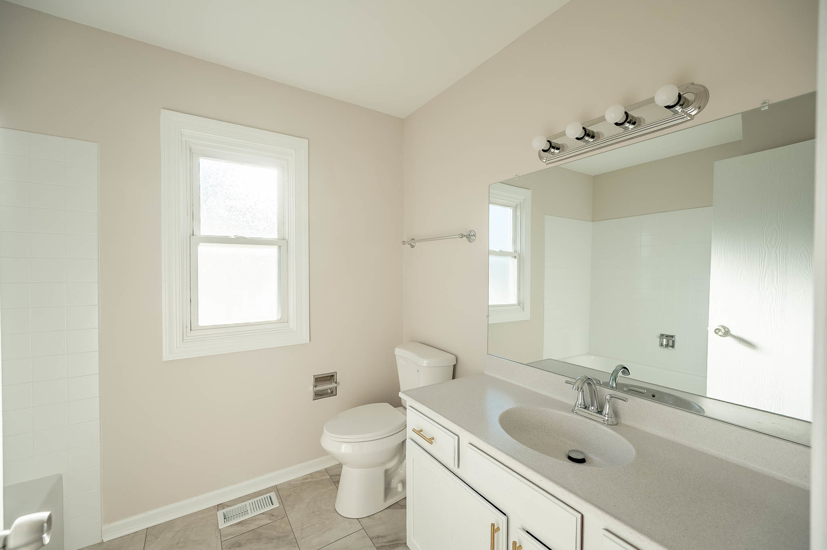 1285 Foxdale Drive Addison, IL 60101 - Photo 16 of 22