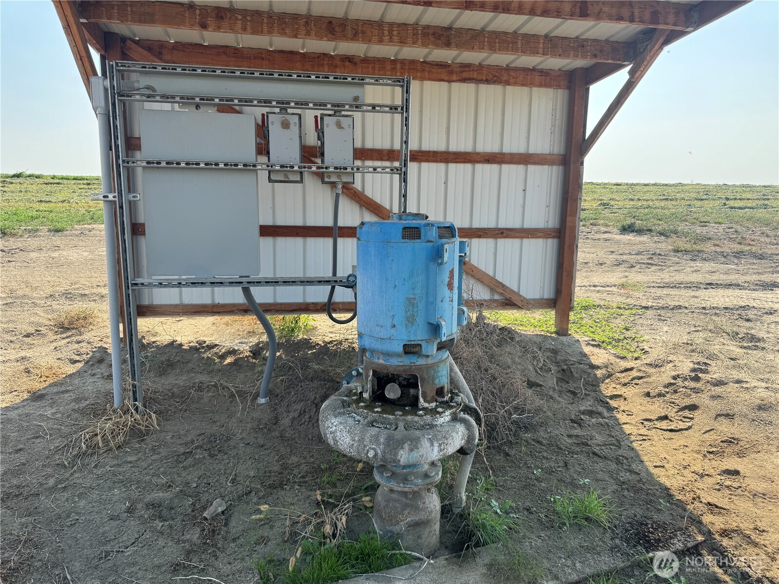9002 Omer Road Mesa, WA 99343 - Photo 27 of 40 a view of a ocean view