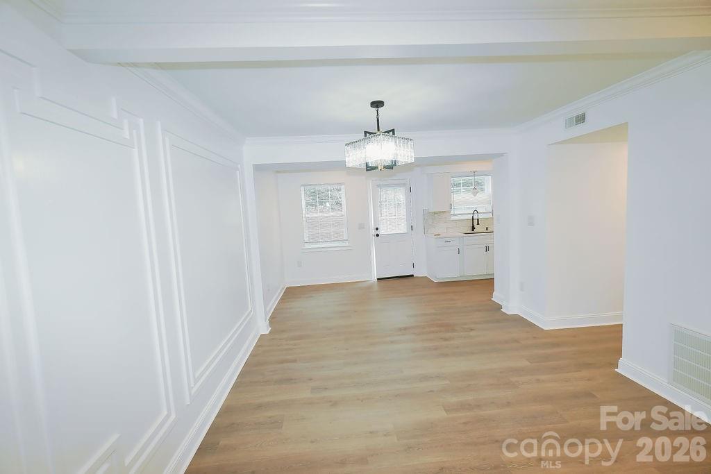 8805 Hunter Ridge Drive Charlotte, NC 28226 - Photo 5 of 19