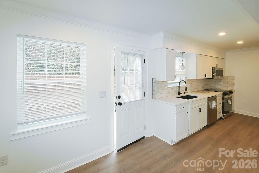8805 Hunter Ridge Drive Charlotte, NC 28226 - Photo 7 of 19