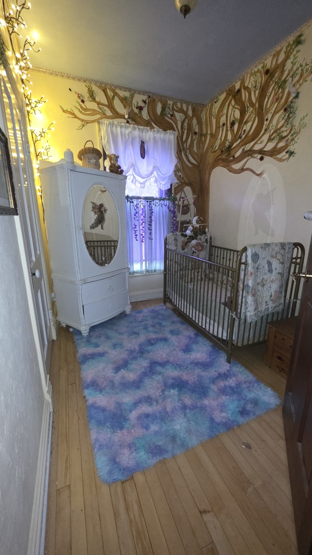 801 7th Street LaSalle, IL 61301 - Photo 44 of 50 a view of a room with furniture and wooden floor