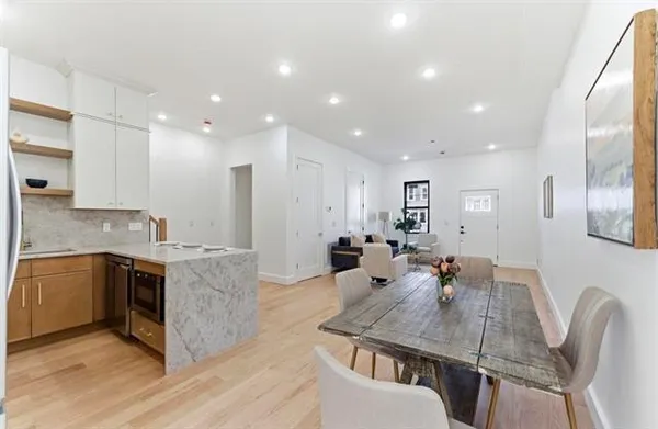 $10,500 | 113 Oak Street, Unit 1, Jersey City, NJ 07304