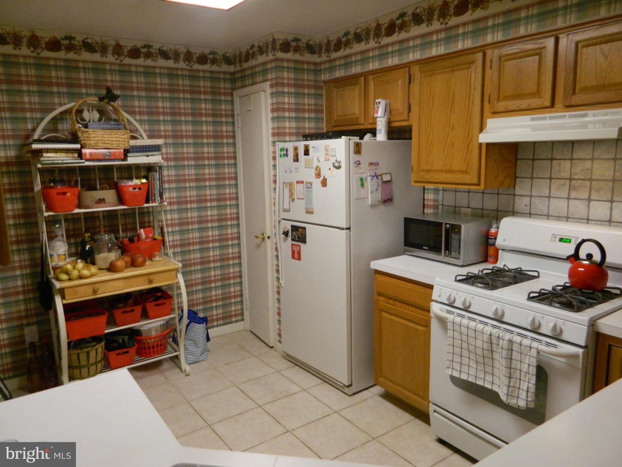 1403 Wharton Road Mount Laurel, NJ 08054 - Photo 8 of 19